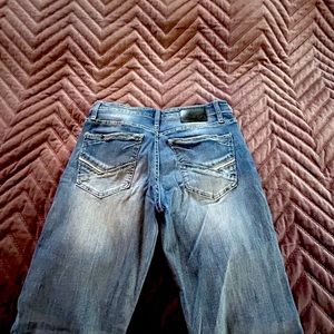 Men’s buckle jeans